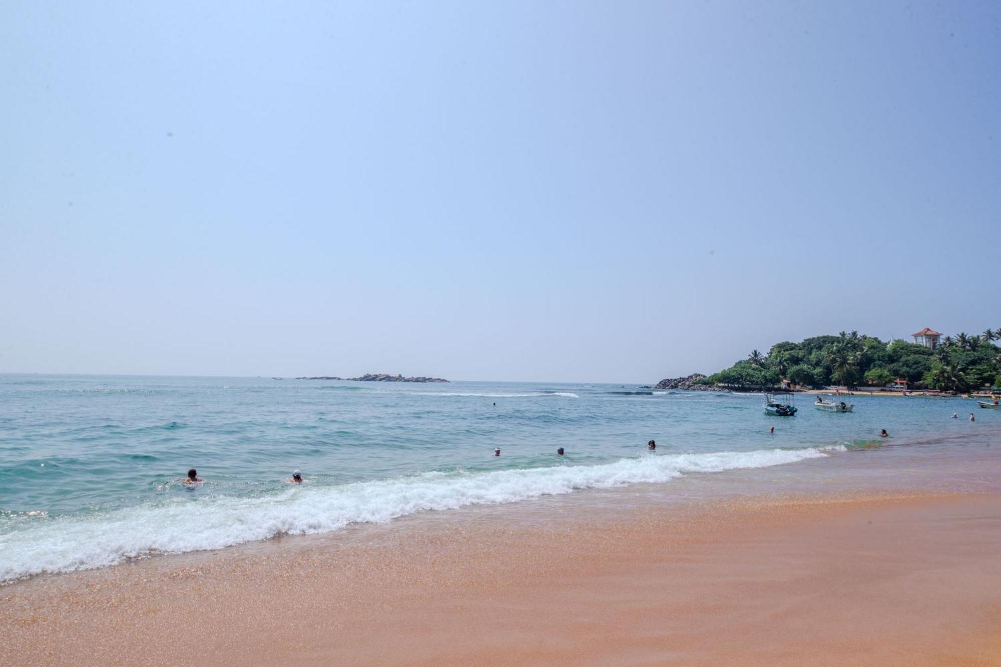 The Waves Unawatuna Esterno foto